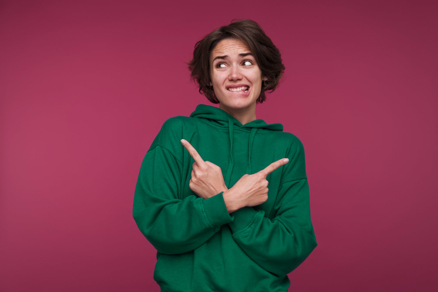 Oversized or Fitted? Choosing the Right Hoodie for Your Body Type